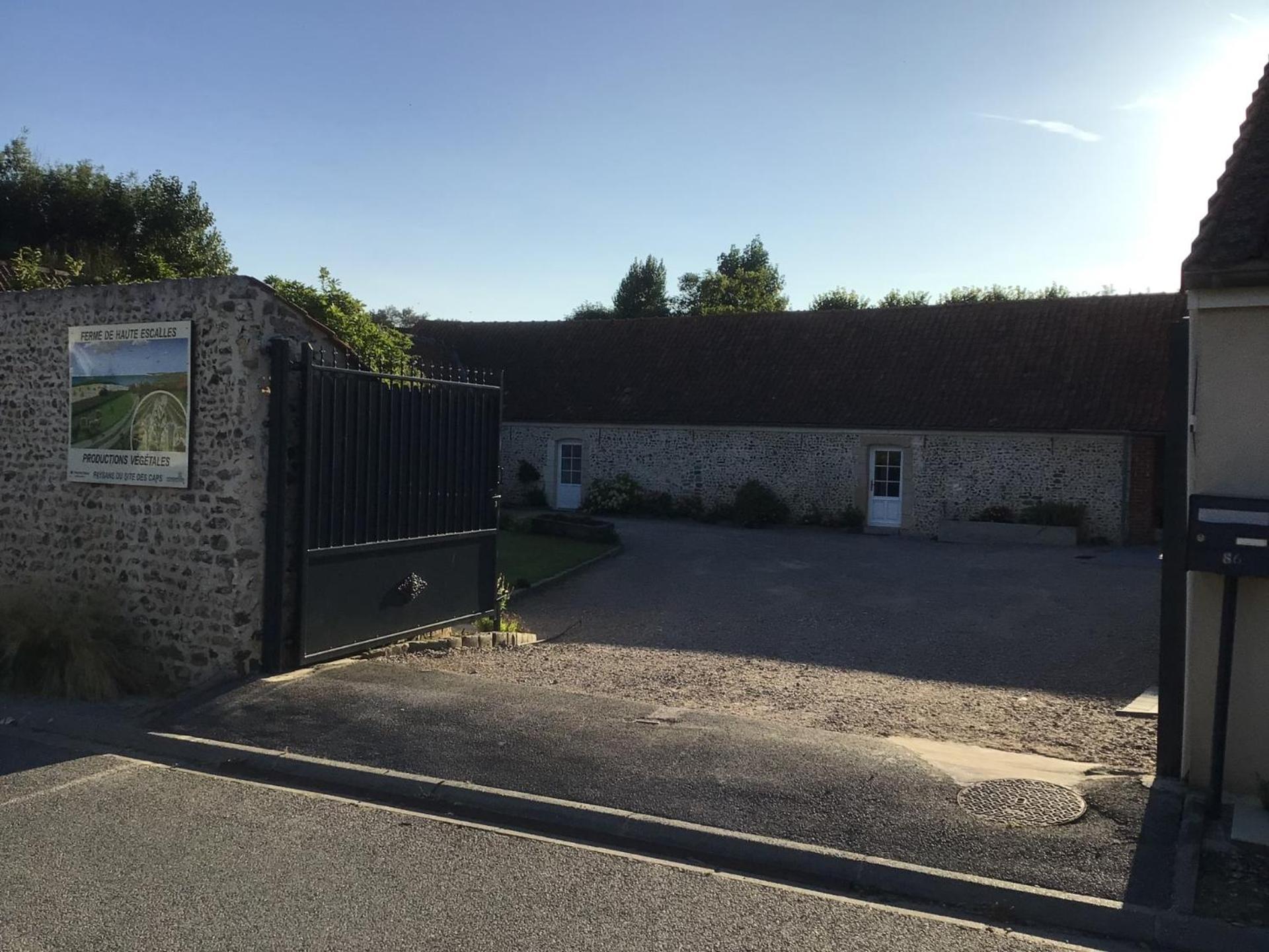 Gite 2 Ferme De La Haute Escalles Exterior photo